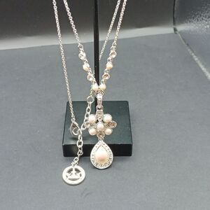 Trifari Bridal Lariat Crown Vintage Necklace Signed Excellent Pre-Owned Conditio